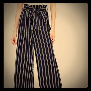 NWOT navy blue & white palazzo pants